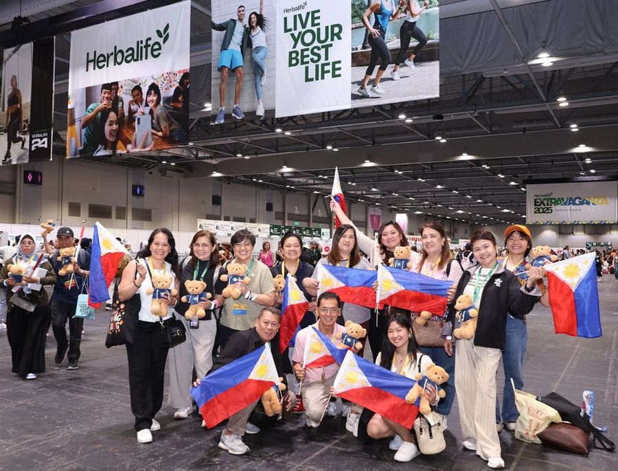 Lê Tiến Bình đi học nước ngoài